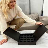 Boîte cadeau rigide de luxe en carton avec fermeture magnétique à double porte et insert en EVA pour pot en verre