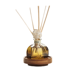 Diffuseur de parfum d'ambiance sans flamme à l'huile essentielle végétale naturelle avec logo personnalisé pour la maison - Product Image 1