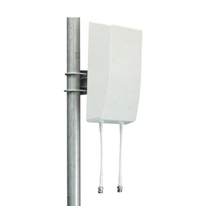 698-4000MHz 15dBi แผงทิศทาง Pctel เสาอากาศสำหรับหัวเว่ย5G H112และ TS9เชื่อมต่อเสาอากาศสำหรับการสื่อสาร - Product Image 1