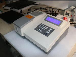 Pas cher Prix Cliniques De Laboratoire Instruments Rayto Analyseur De Chimie RT-9200 Semi-Auto Biochimie Analyseur Rayto <span class=keywords><strong>Instrument</strong></span> Vétérinaire - Product Image 4