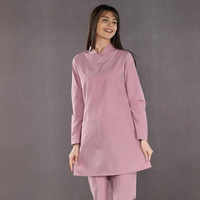 Haute Qualité Mode Salon Gommage Top Beauté Tuniques Salon Uniformes Salon De Beauté Dames Spa Uniforme Esthéticienne Uniforme pour Femmes