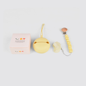 Vente Flash : Sucette Apaisante Personnalisée, Distributeur de Liquide Monobloc pour Bébé, Silicone Alimentaire Écologique Sans BPA, Sans Latex, 0-12 Mois - Product Image 6
