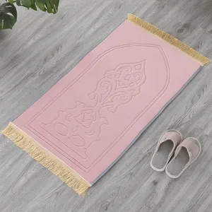 Factory Directly Sale Foldable Travel Sponge Muslim Prayer Rug Velvet Islamic Prayer Mat