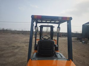 Montacargas 7F30 Usado, Diésel, 3 Toneladas, 5 Toneladas, 7 Toneladas, Entrega Rápida, Montacargas Japonés Original en Venta - Product Image 6