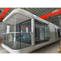 Maison Modulaire Préfabriquée Compacte Prête à l'emploi en Panneaux Sandwich Étanche Extensible Portable pour Hôtels et Centres Commerciaux