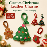 Llavero de cuero personalizado de Navidad, colgante para bolso de cuero, logotipo 3D, OEM ODM, mercancía navideña para pedidos de marcas globales
