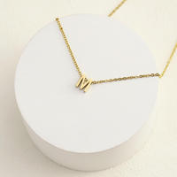 Collar con Colgante de Letra Inicial en Inglés, de Acero Inoxidable JY, Chapado en Oro de 18K, con Nombre Personalizado, Regalo de Cumpleaños