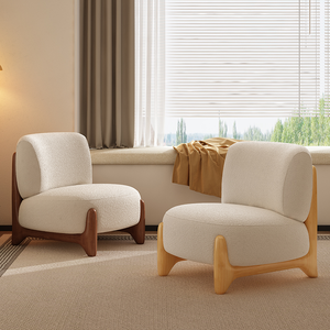 Fauteuil de loisirs design nordique en bois massif avec revêtement en <span class=keywords><strong>velours</strong></span> d'agneau, <span class=keywords><strong>chaise</strong></span> pivotante douce pour la maison, le <span class=keywords><strong>bureau</strong></span> ou la chambre - Product Image 1