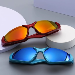 Gafas de Sol Y2K Súper Chic que Atraen la Atención para Hombre y Mujer 2026, Gafas de Sol de Marca Famosa a Precio Económico al por Mayor - Product Image 1