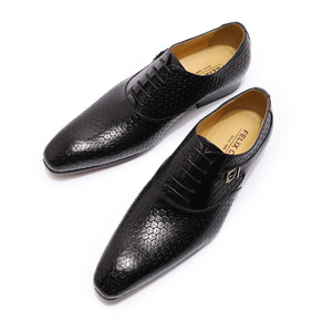 Chaussures Oxford de grande taille de conception italienne en vente en gros. Chaussures habillées décontractées pour hommes avec fonction rehausseur de taille et bout carré - Product Image 2
