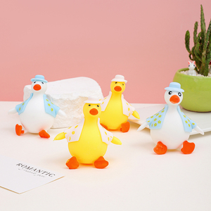 En gros Jouet à presser doux en forme d'animal Kawaii Squishy Anime Anti-stress Jouet sensoriel Squishy Doy pour enfants Vent Duck - Product Image 6