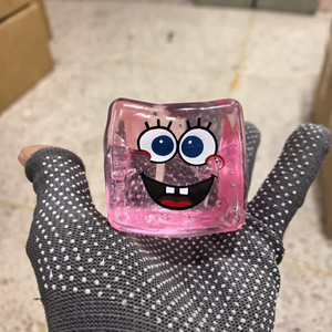 2026 Hot Sale Needoh <span class=keywords><strong>SpongeBob</strong></span> SquarePants Cubo Squishy <span class=keywords><strong>Super</strong></span> Solido in Maltosio di Alta Qualità, 4 Colori, Unisex per Bambini - Product Image 3