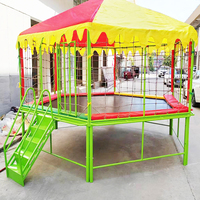 Cama Elástica Hexagonal para Niños, Precio de Fábrica, Económica, para Exteriores, con Cubierta Superior de Color Personalizable