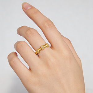 Bague de fiançailles personnalisée en or massif plaqué or 10K/14K avec diamant de laboratoire et zircon, style cluster, unisexe, pour anniversaire et fête - Product Image 4