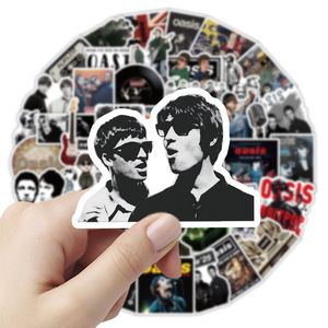 50 Pezzi Adesivi in PVC Graffiti Cartoon Cool Oasis per Chitarra Laptop Decorazione Musica Rock Band UK - Product Image 3