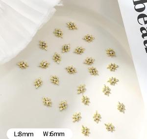 อุปกรณ์ตกแต่งเล็บคริสตัลรูปดาวแปดแฉกขนาดเล็กแบบ 3 มิติ ทำจากโลหะผสม - Product Image 2