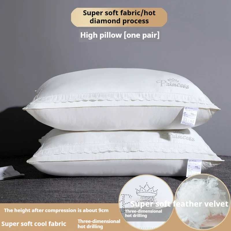 Une paire d'oreillers rembourrés