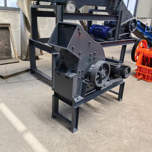 Frantoio a Martelli Mobile con Motore Diesel Tengka PC400*300 per Estrazione del Carbone e Lavorazione della Calcarea, in Vendita in Zambia - Product Image 2