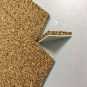 Feuille <span class=keywords><strong>de</strong></span> joint en caoutchouc <span class=keywords><strong>de</strong></span> liège EVA résistant à la chaleur avec protecteur <span class=keywords><strong>de</strong></span> bord <span class=keywords><strong>de</strong></span> type adhésif - Product Image 2