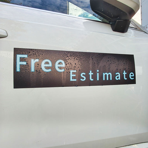 ملصقات مغناطيسية مخصصة مطبوعة رقمياً للسيارات، مقاومة للماء ومتينة، مناسبة للديكورات الخارجية للسيارات والترويج - Product Image 4