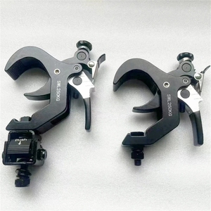 Quick <span class=keywords><strong>Rig</strong></span> <span class=keywords><strong>Clamp</strong></span> Eagle Claw Hook Nuevo Truss de aluminio 45-60mm LED Stage Light RGBW Beam Lights Bloqueo rápido Luces de haz de cabeza móvil - Product Image 5