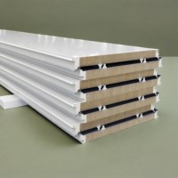 Panneau Sandwich Métal PIR Isolé Mur Toiture Polyuréthane Chambre Froide Matériau de Construction