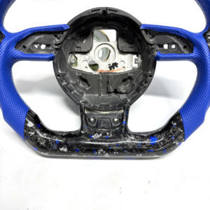 Convient pour 2007-2024 <span class=keywords><strong>Audi</strong></span> A1 A3 A4 A5 A6 A7 RS <span class=keywords><strong>R8</strong></span> RS3 C7 Q5 Q7 S3 8V B8 B9 S4 Q3 Q8 TT Roue de direction personnalisée en fibre de carbone - Product Image 3