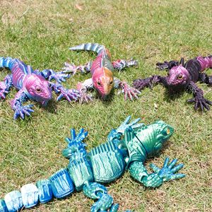 Modellino di Iguana Stampato in 3D Multicolore con Occhi Realistici e Design Sfumato, Figura da Collezione - Product Image 1