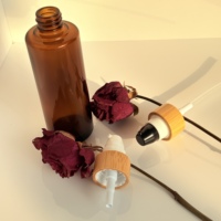 Bouteille en verre cosmétique en bambou foncé et bambou, directement de l'usine, pour shampoing, sérum capillaire et visage, avec tête de pompe vide