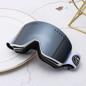 Manufacturer-customized Cylindrical Magnetic Double-layer Anti-fog Outdoor Snow Mountain Climbing Wind and Sand Proof <strong>Goggles</strong> - Product Image 2