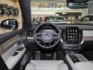 Vol-vo <span class=keywords><strong>XC90</strong></span> PHEV 2026 : Véhicule électrique hybride rechargeable SUV intermédiaire-grand avec 5 portes, 6 places et vitesse maximale de 180 km/h - Product Image 4