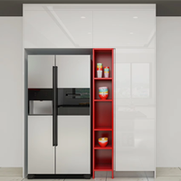 Meubles de cuisine de luxe sans poignées, style moderne italien minimaliste, en bois grainé, modulaires
