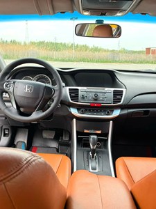Sedán Usado en Venta, <span class=keywords><strong>Honda</strong></span> <span class=keywords><strong>Modelo</strong></span> 2015, 9.ª Generación Accord 2.0L LX, 5 Plazas, Gasolina, R16, Volante a la Izquierda, Jiben Auto - Product Image 4