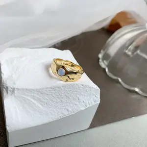 Venta al por mayor opal anillo de piedra-Light Luxury Cat Eye Stone Wave Shaped Hollow Stacking Rings Korean Fashion Real Gold Plating Opal Finger Rings For Women Girls