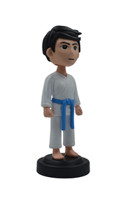 Figurine dynamique d'artiste martial garçon, figurine articulée énergique pour tableau de bord de voiture, bureau et décoration intérieure - Product Image 4