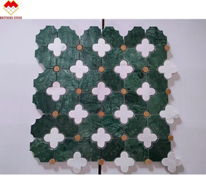 Azulejo de mosaico de mármol verde Jade antideslizante para decoración de paredes y suelos de baño y cocina mosaicos de arte mármol verde - Product Image 1