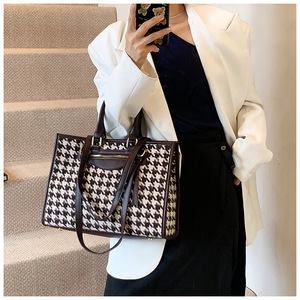 Borsa a tracolla firmata da donna per la vendita calda borse a quadri alla <span class=keywords><strong>moda</strong></span> per giovani e grandi borse Tote - Product Image 1
