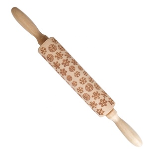 Nuevo rodillo de madera con estampado navideño, rodillo de madera tallado y en relieve, artesanía de palo de masa para galletas - Product Image 2