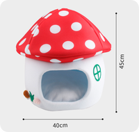 Mignonne maison pour animaux de compagnie en forme de champignon rouge, lit semi-fermé chaud pour l'hiver, pour chat et chien, doux, en peluche, confortable, type grotte, pour temps froid