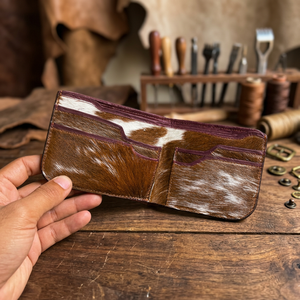 Portefeuille à deux volets en cuir de vachette de qualité supérieure – Portefeuille en cuir pour homme fait main - Product Image 1