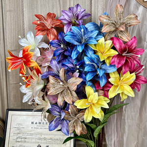 Fleurs artificielles en soie double couche, motif lys, imperméables, pour décoration intérieure et accessoires de photographie - Product Image 1