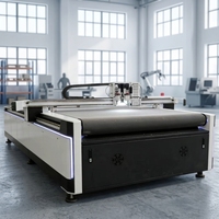 Machine de découpe à lame oscillante TC Wholesale pour la fabrication et la découpe d'échantillons de boîtes et de cartons