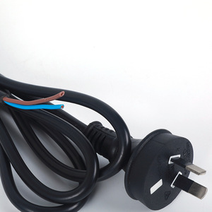 Câble d'alimentation CA avec prise Nema 10A, fil PVC type SJTOW pour utilisation informatique - Product Image 4