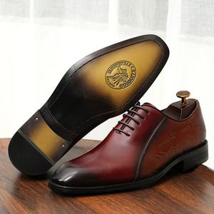 Zapatos duraderos para hombre que aumentan la altura, con suela gruesa de goma, zapatillas bajas de cuero blancas con diseño de primavera. - Product Image 4