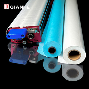 Sistema automático de limpieza de mantas Qianhe para prensas de impresión offset con cuchilla de lavado - Product Image 2
