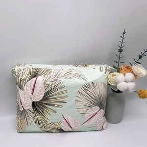 Hot Selling Waterproof Portable Lipstick <strong>Cosmetic</strong> <strong>Bag</strong> Beauty Zipper <strong>Cosmetic</strong> <strong>Bag</strong> Tyvek Material Small <strong>Travel</strong> <strong>Cosmetic</strong> <strong>Bag</strong> - Product Image 4