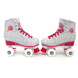 Patins à roulettes à Double rangée colorés, bon marché, <span class=keywords><strong>quatre</strong></span> roues en PVC PU, frein sensible sûr, LED, lumière, pour enfants débutants, 2022 - Product Image 1