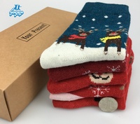 Chaussettes de Noël chaudes pour femmes, en polaire douce, avec semelles antidérapantes, idéales pour les fêtes, en lot cadeau