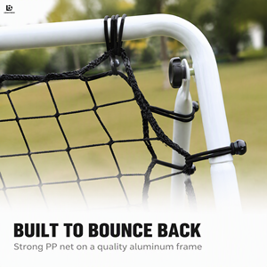 Rete da Rimbalzo per Calcio 152cm per Allenamento di Passaggi e Tiri - Product Image 3