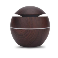 Humidificateur ultrasonique électrique en forme de champignon, lumière LED 7 couleurs, fonctionnement silencieux, construction en plastique, usage domestique, 1 an